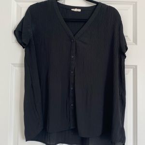 Pleione Black Flowy Blouse